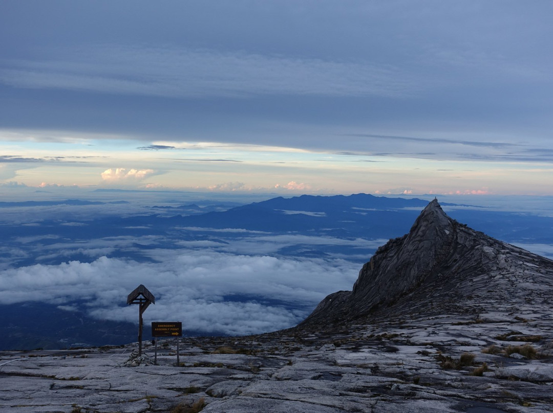 Borneo Trails Tours & Travel-亚庇必去景点