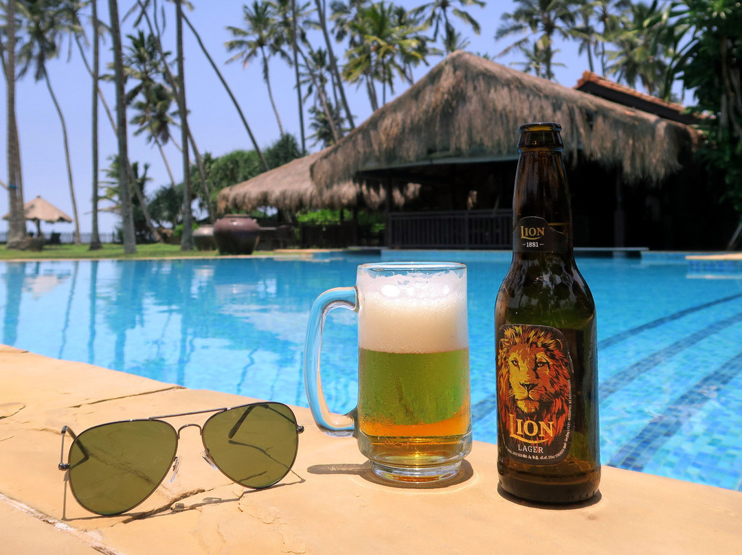 礁别墅及水疗中心酒店主图