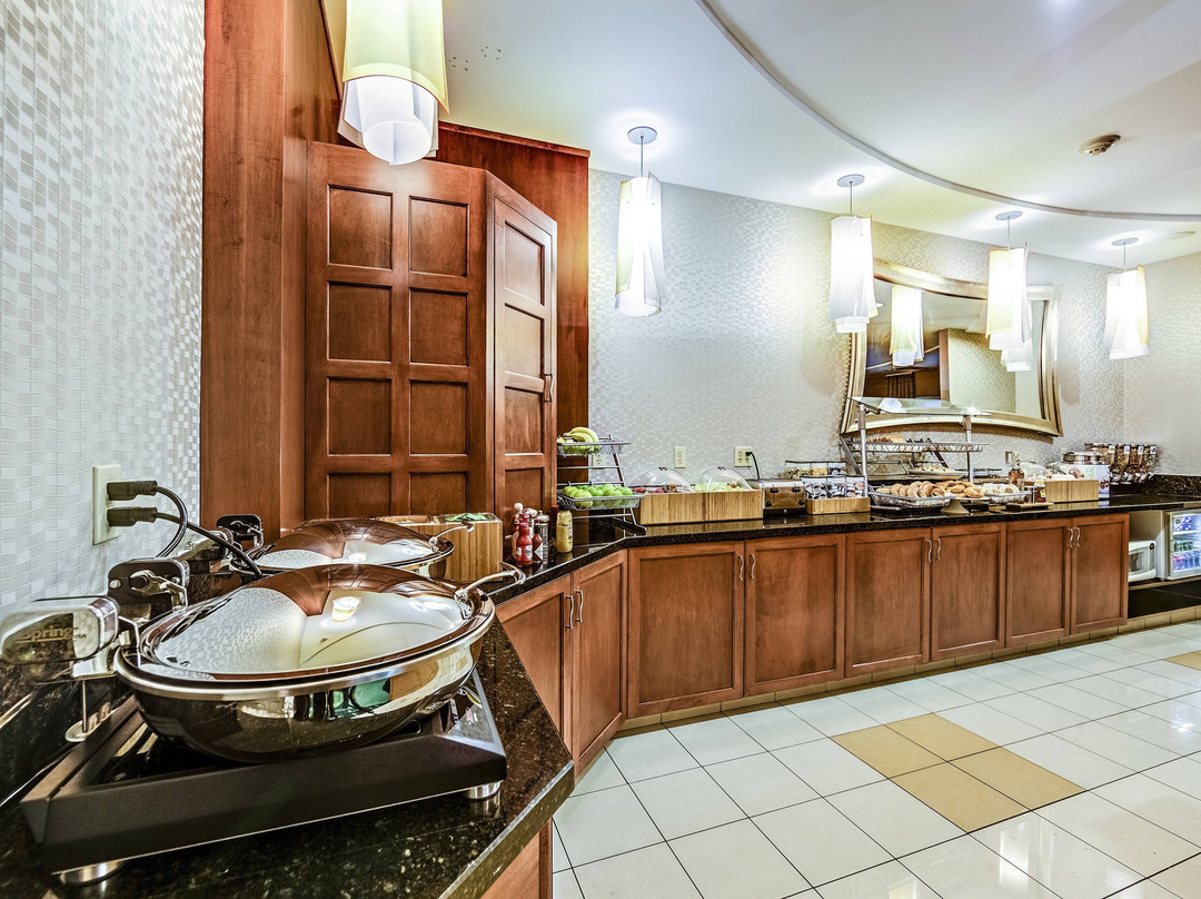 代顿南/迈阿密斯堡春季山丘套房主图