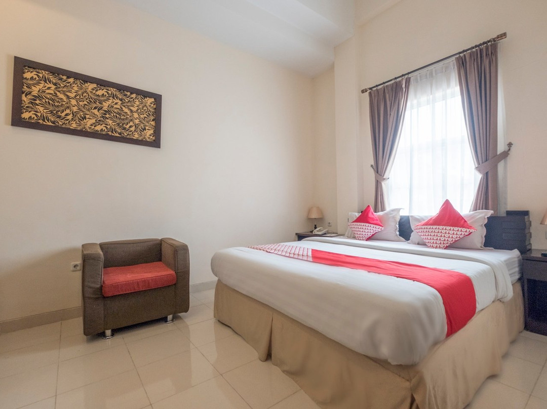 Balla Parang酒店住宿-亚细亚酒店