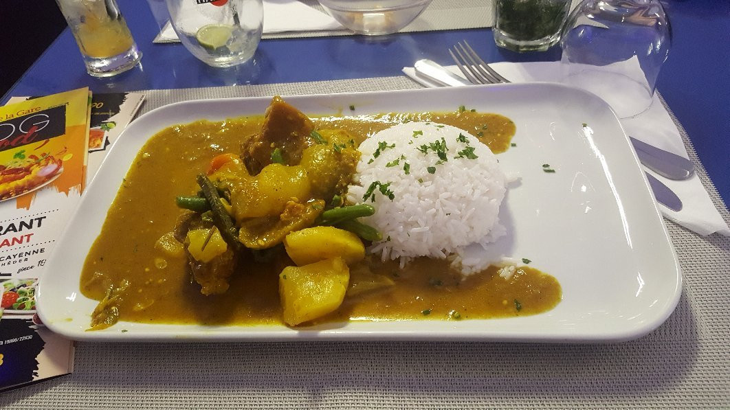 Le Cafe de la Gare-卡宴必去景点