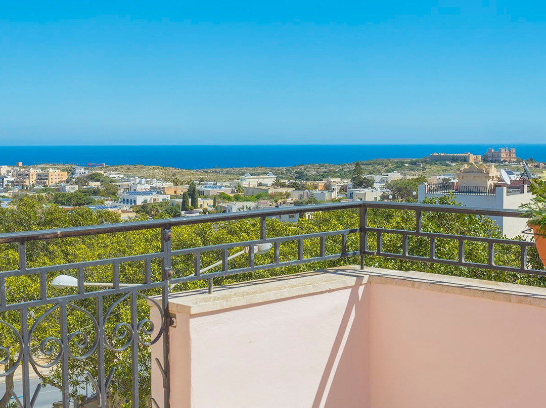 Tieqa Hamra Charming House主图