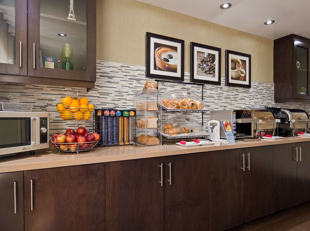 Best Western Plus Durham Hotel & Conference Centre主图