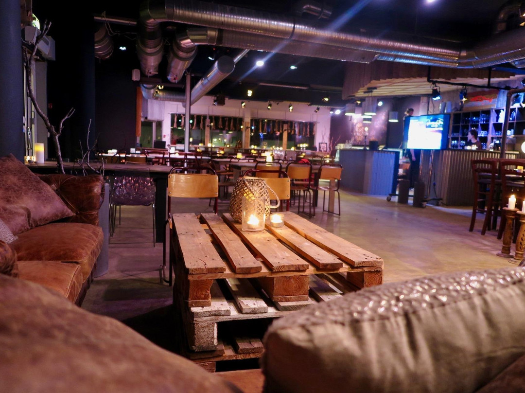 Event House景点图片