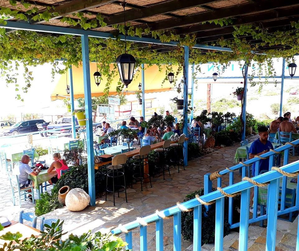 Agios Leontas餐馆和美食-Ionion