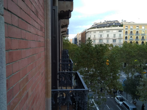 纪念碑酒店主图