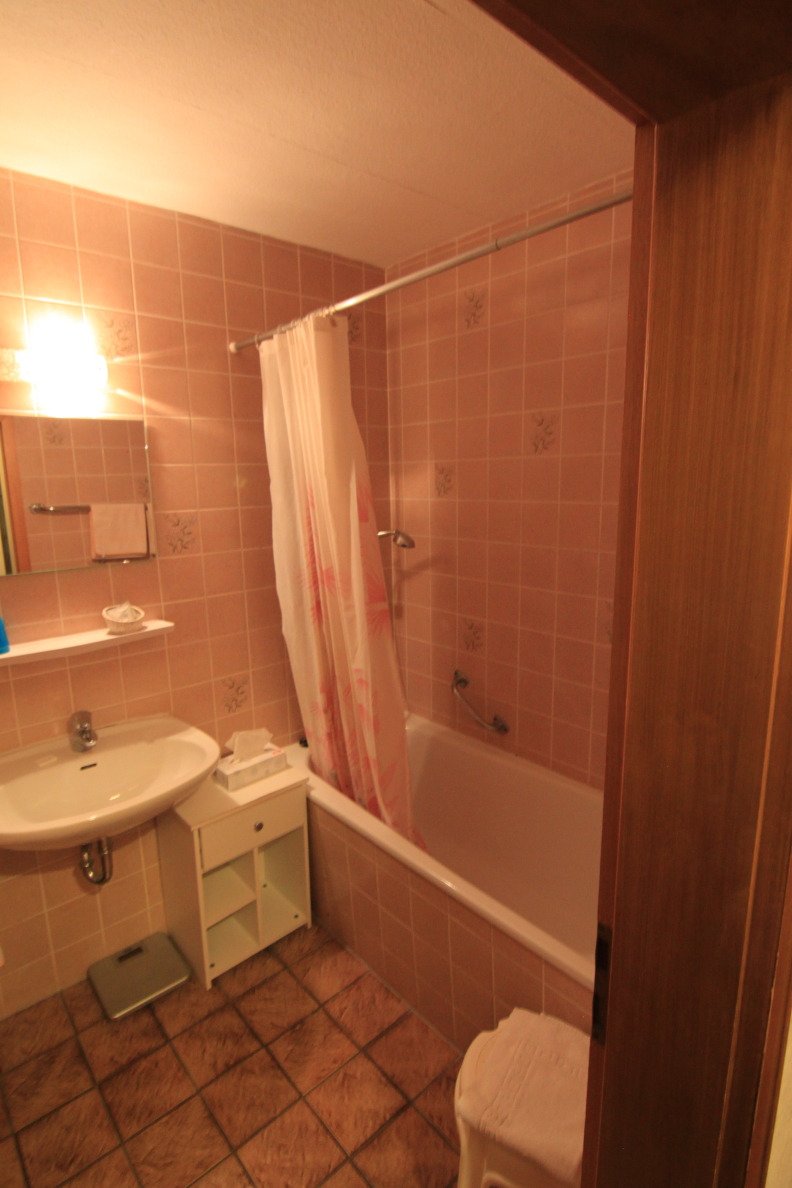 Landhotel Weinhaus Treis-浴室