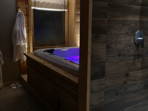 阿尔贝格米拉蒙蒂酒店主图