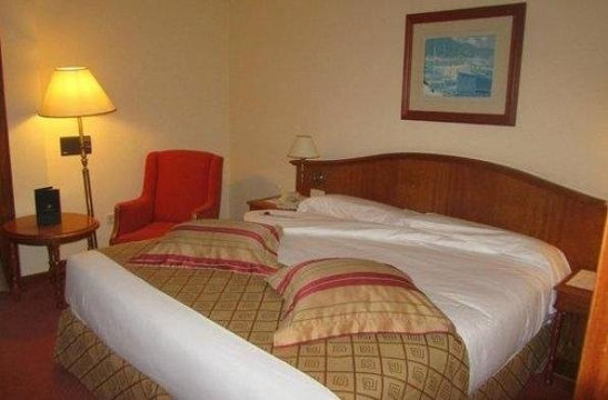 胡约拉酒店主图