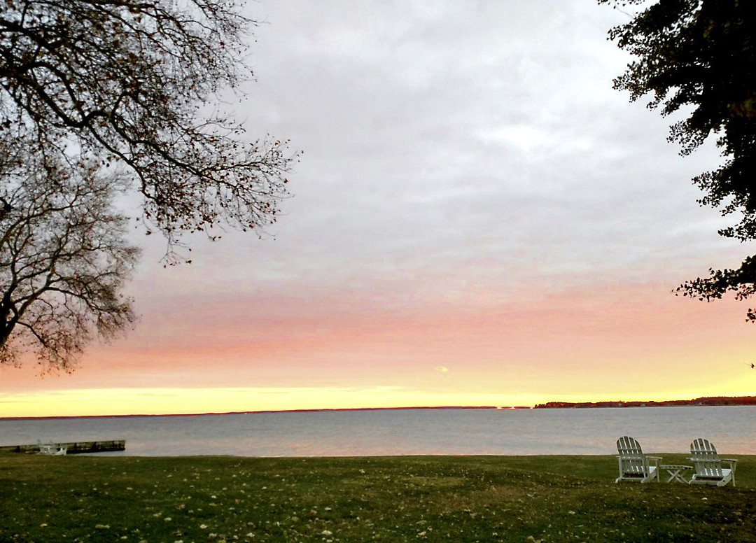 Sandaway Suites & Beach主图