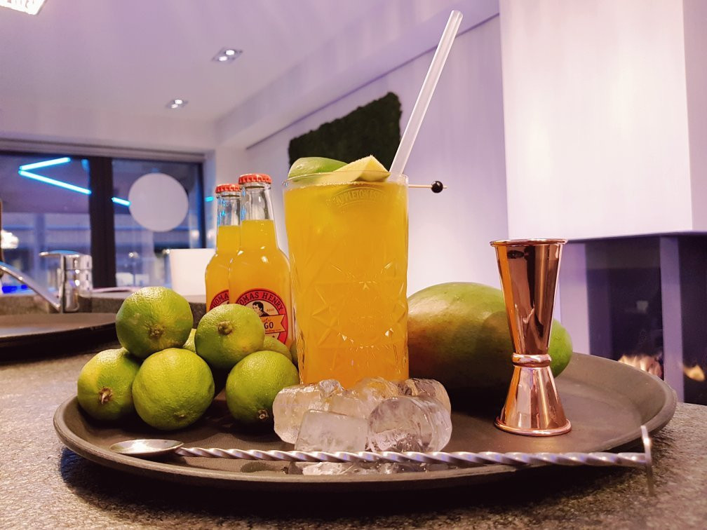 Lounge Barcode景点图片