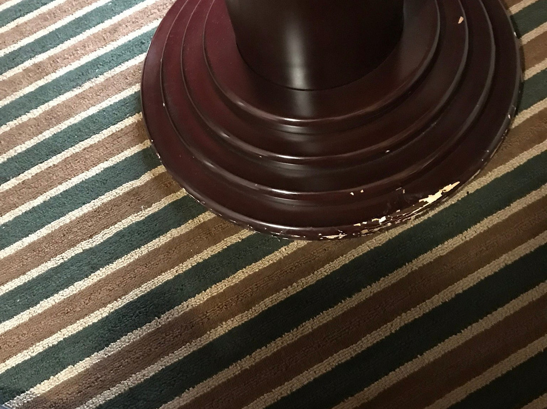 大巴林顿旅程住宿酒店主图