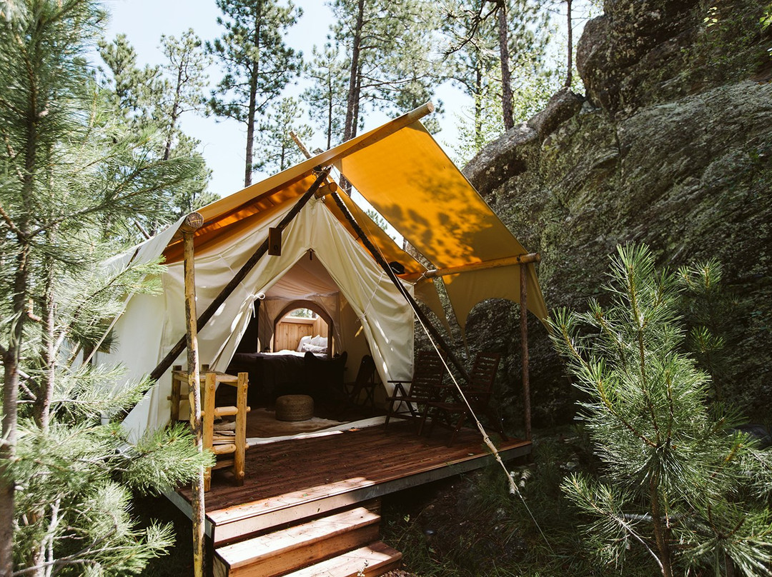 基斯通酒店住宿-Under Canvas Mount Rushmore