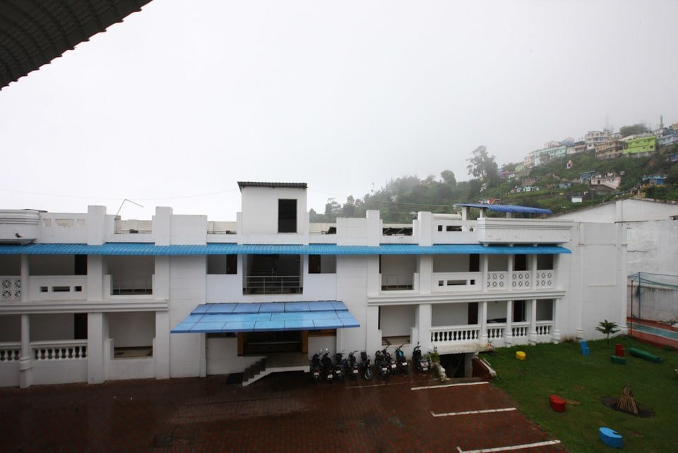 OYO 9950 Hotel Kurunji Meredian主图