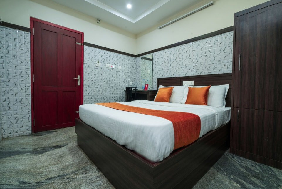 Greens Residency主图