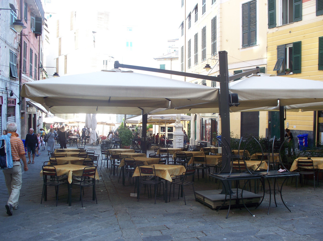 Piazza delle Erbe-热那亚必去景点