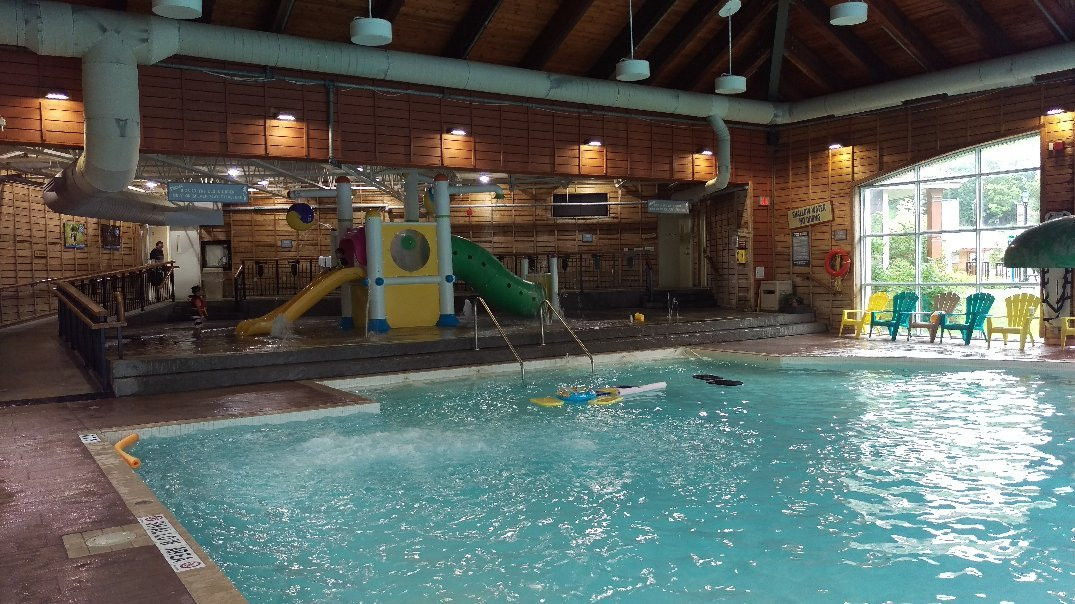 Plunge! Aquatic Center-蓝山必去景点