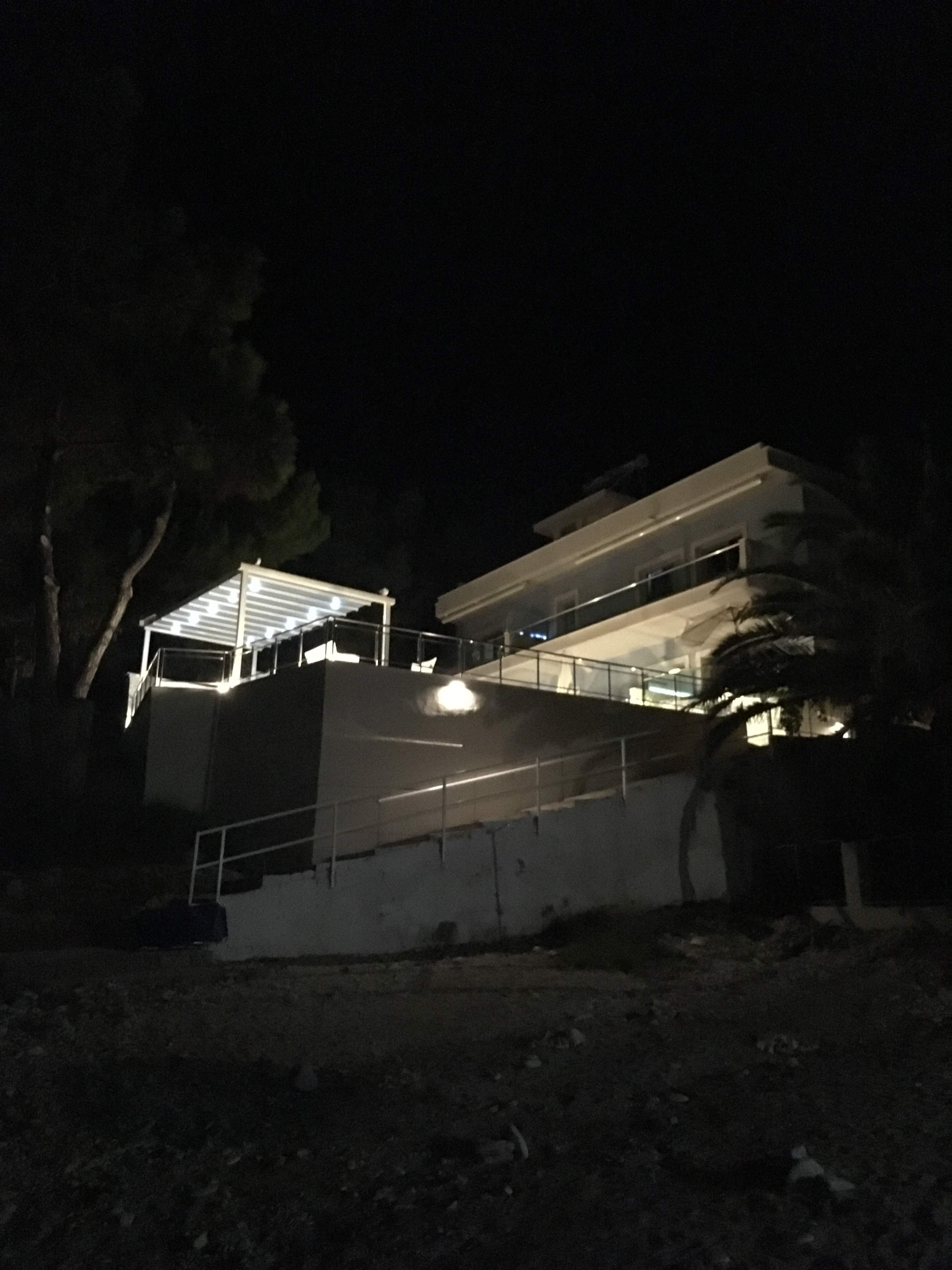 Nautilus Luxury Studios-浴室