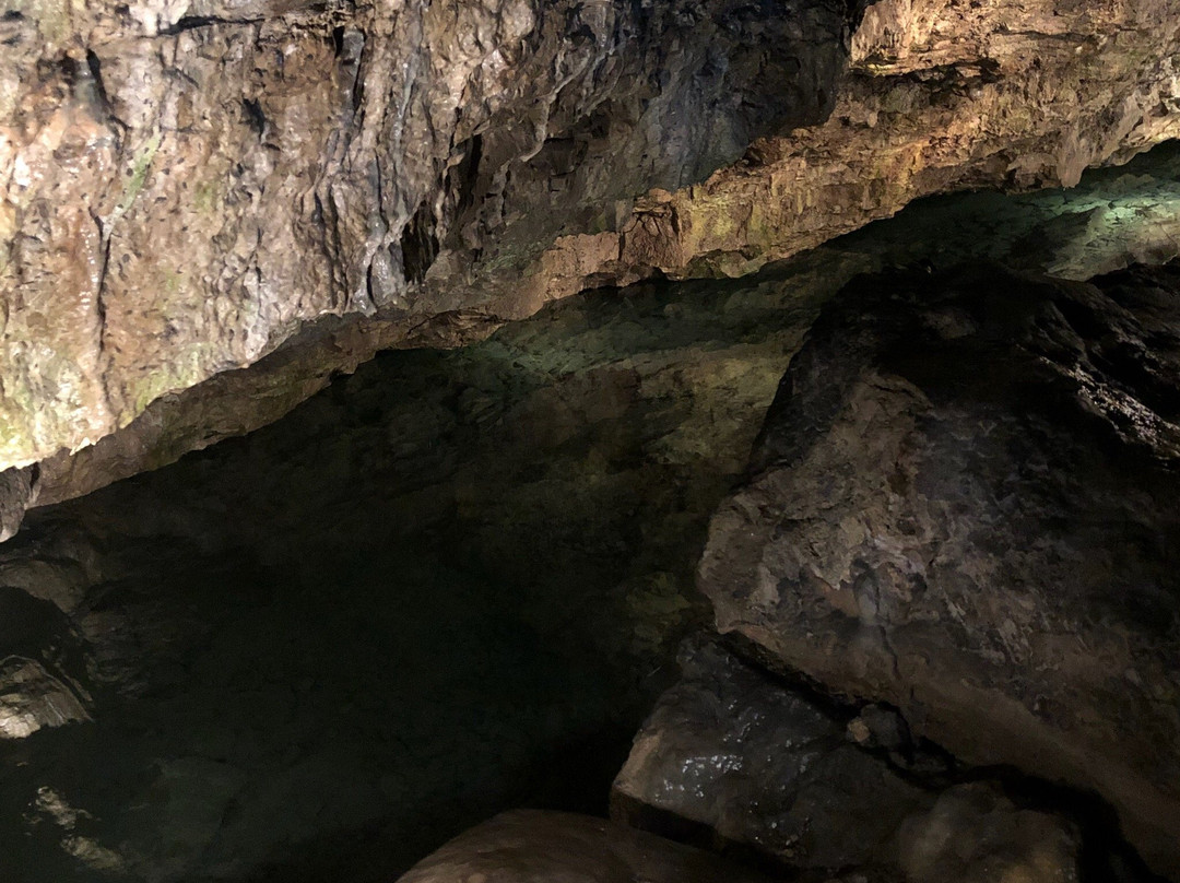 Perry's Cave景点图片
