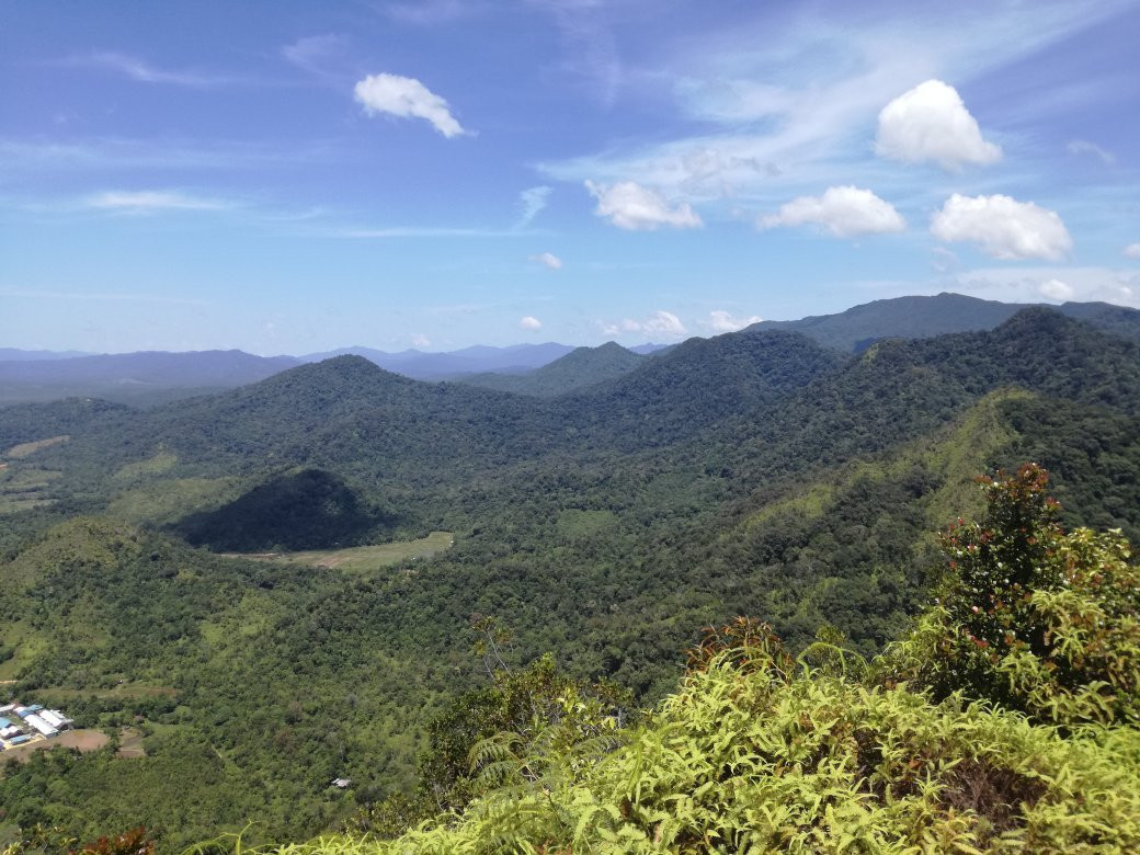Prayer Mountain-Bario必去景点