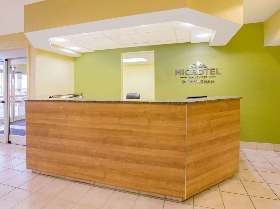 Microtel Inn & Suites by Wyndham Delphos主图