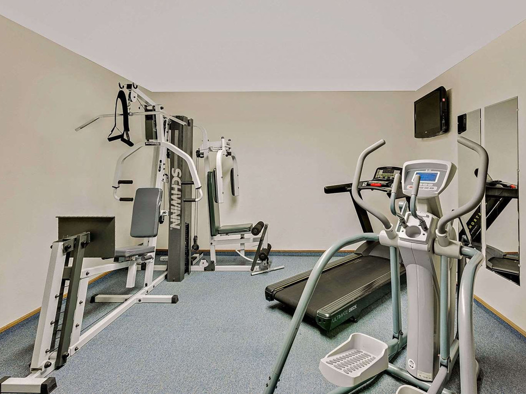 Super 8 by Wyndham Keokuk主图