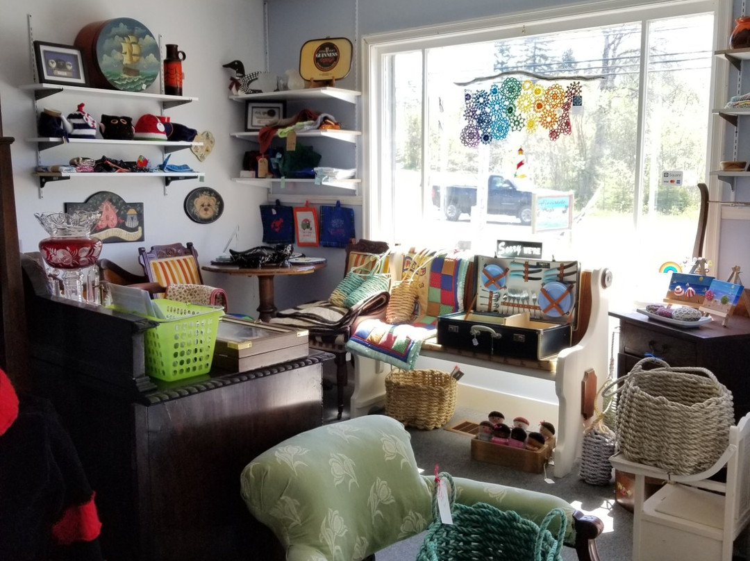 Seaside Crafts, Antiques & Collectibles-Musquodoboit Harbour必去景点