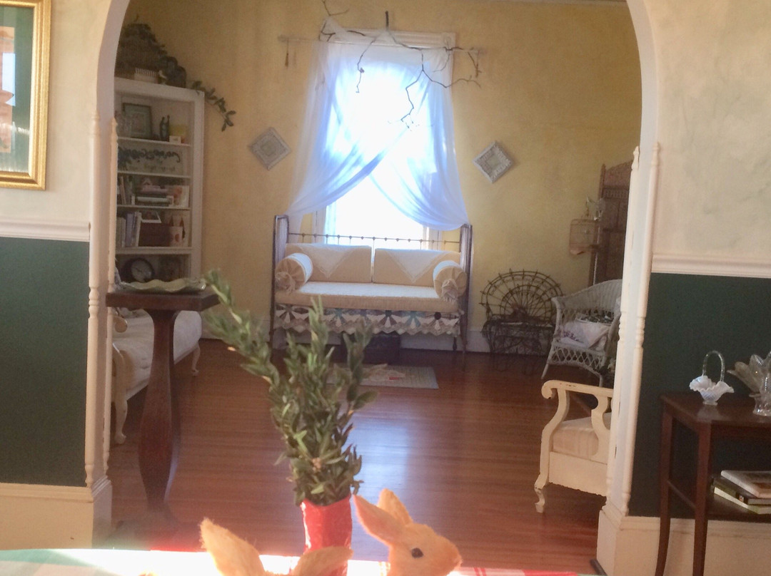 The Forget-Me-Not Bed and Breakfast主图