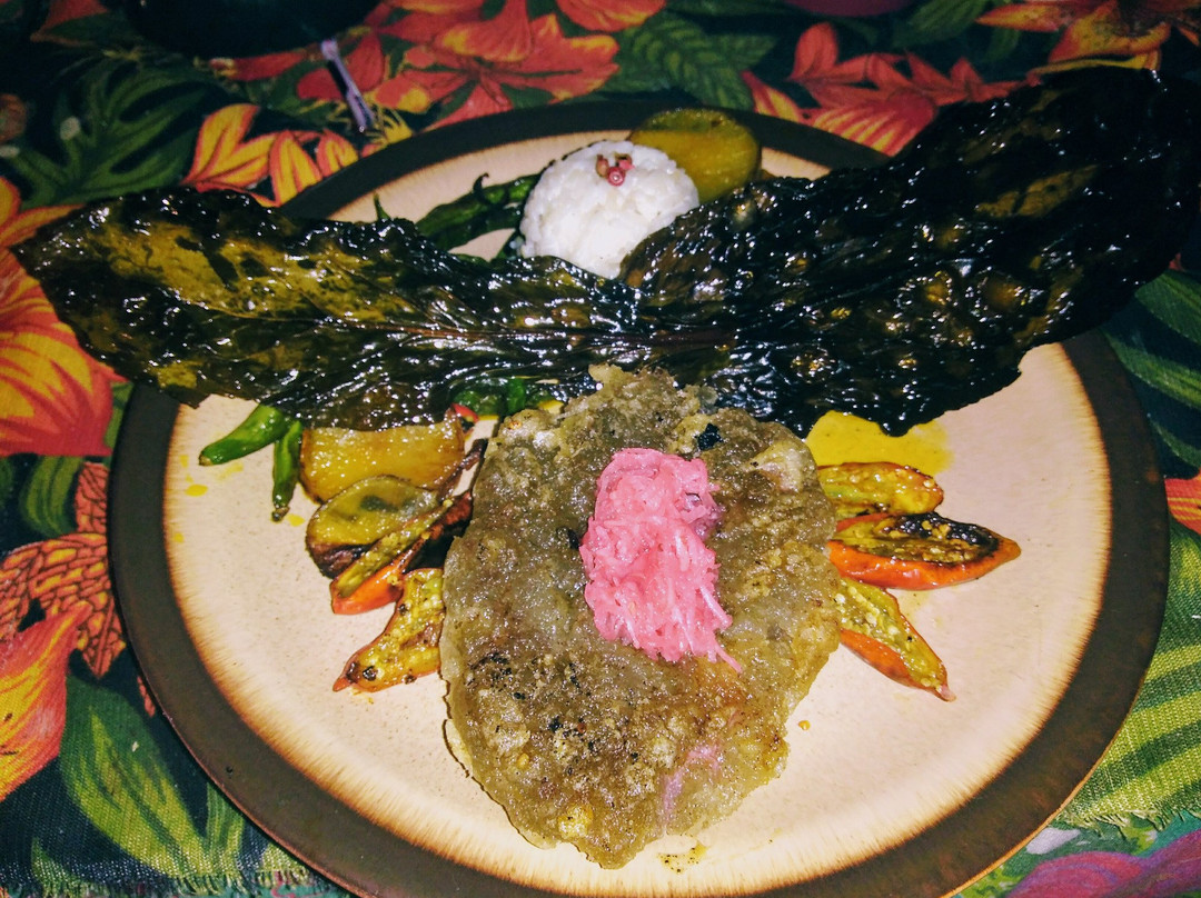 EWÈ Etnogastronomia Bistrô