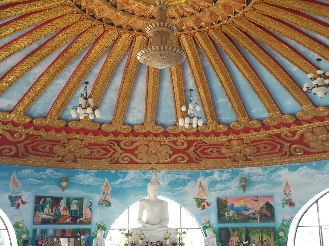 Phuttha Utthayan Wat Pa Dong Rai景点图片