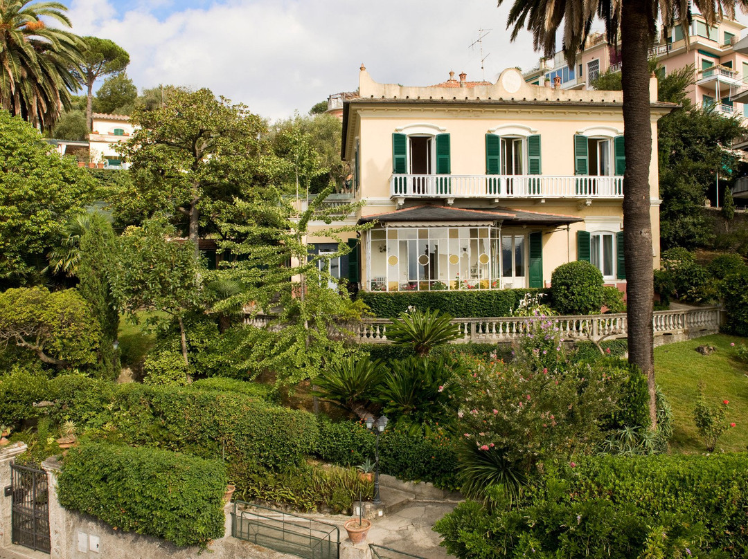 San Michele di Pagana酒店住宿-Villa Olimpo B&B