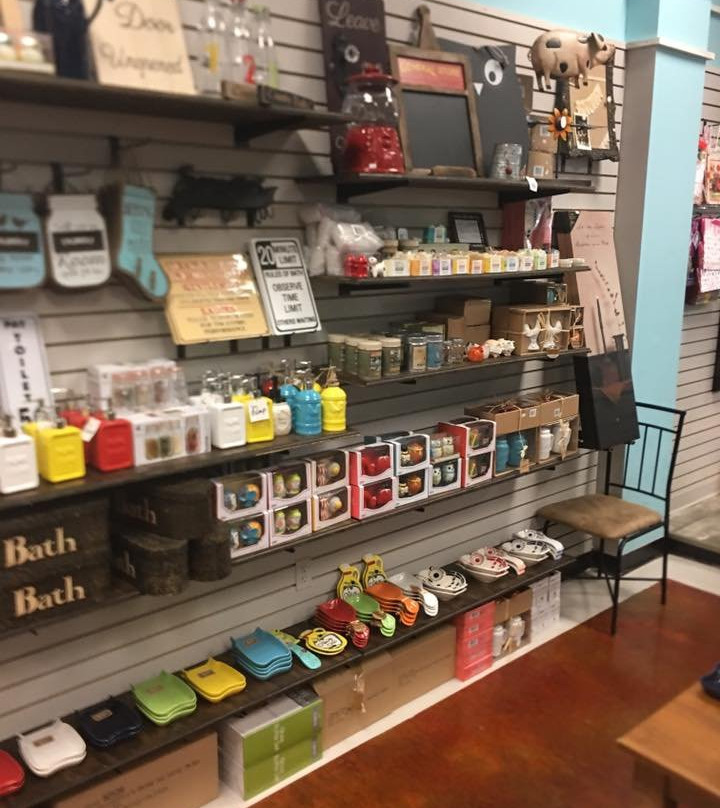 Decor & More-塞维尔维尔必去景点