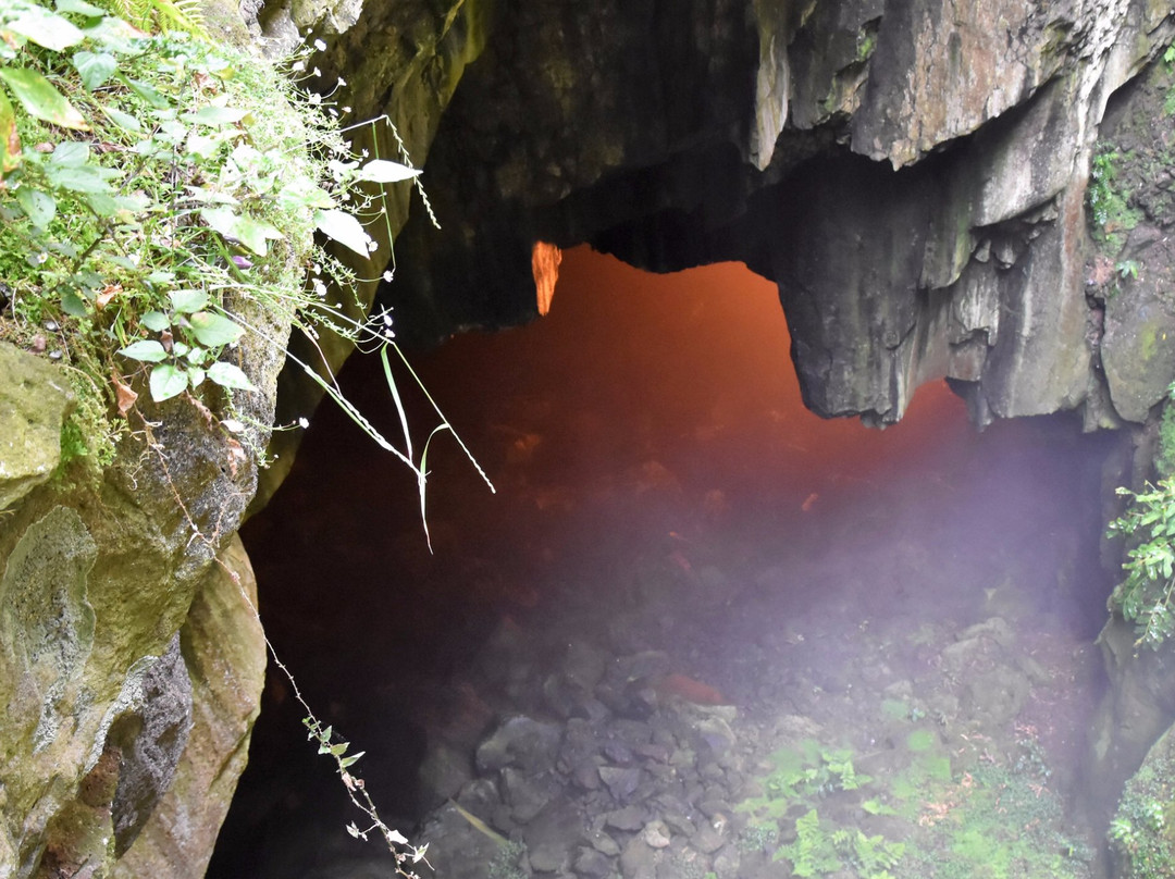 Graciosa旅游景点-Furna do Enxofre