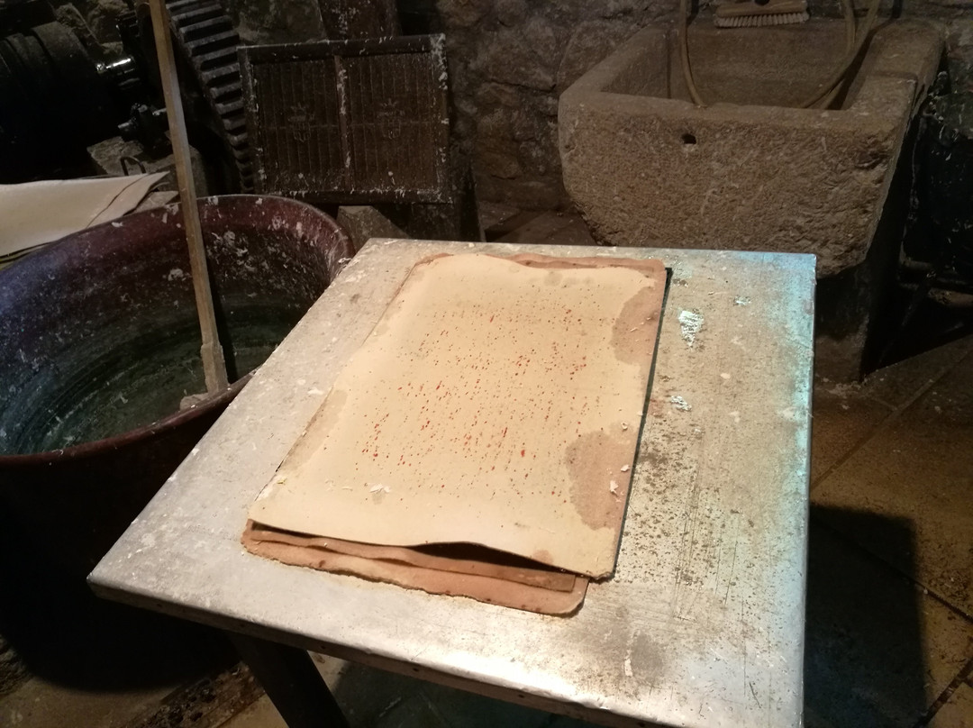 Moulin à Papier de la Tourne-Les Marches必去景点