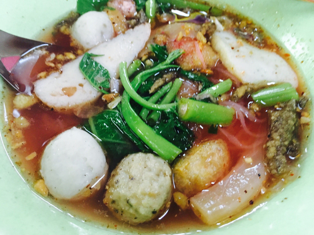 นิวลูกชิ้นปลานายใบ้