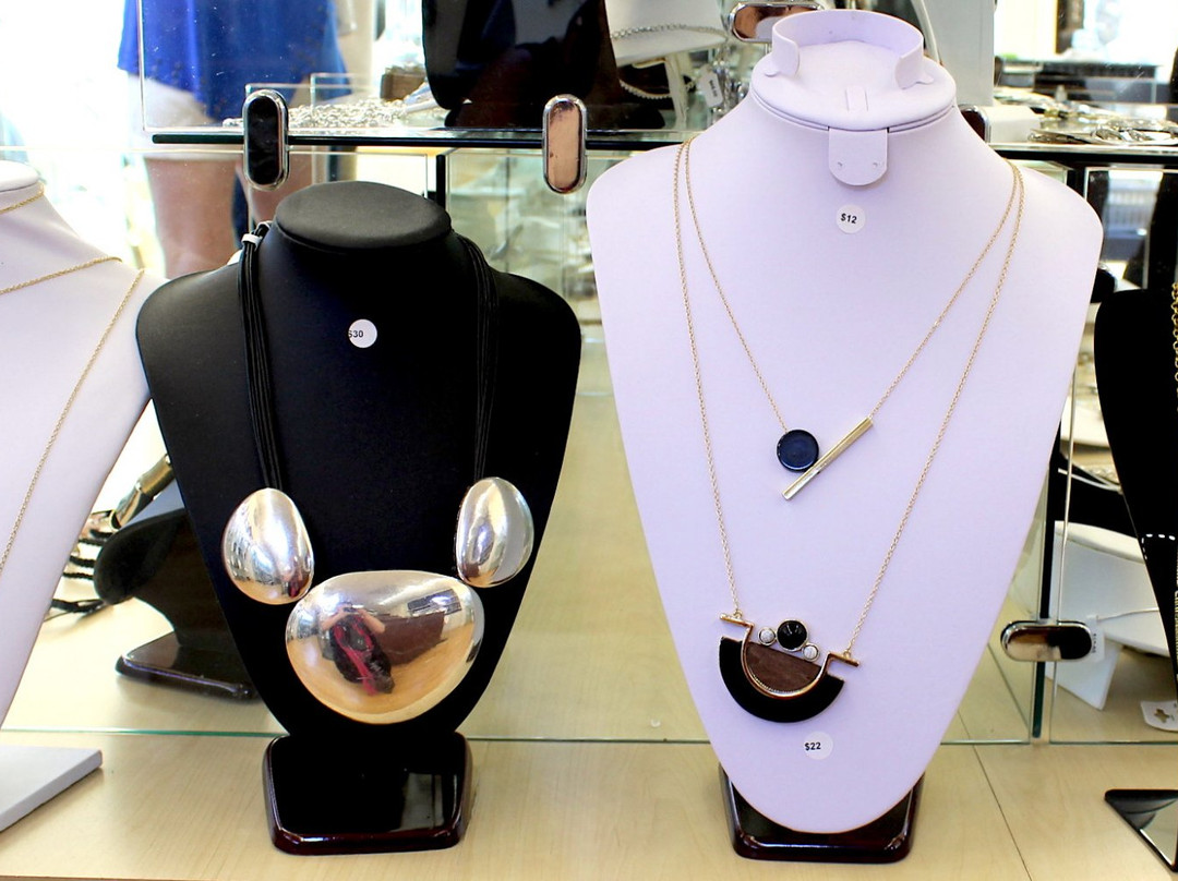 Nessya's Gems and Jewels-夏洛特镇必去景点