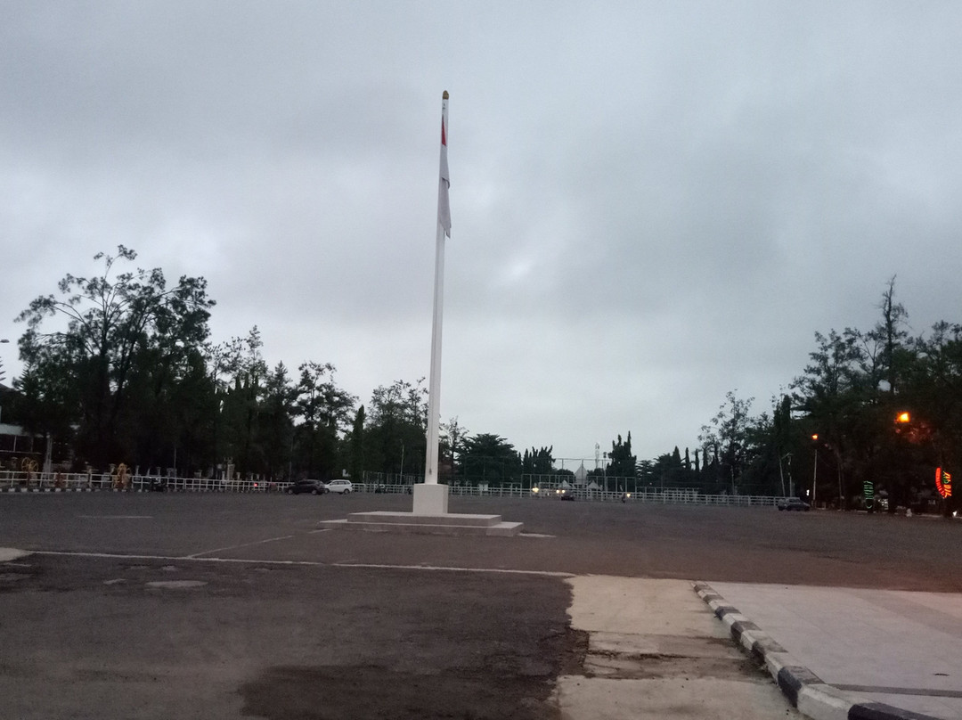 Lapangan Murdjani景点图片