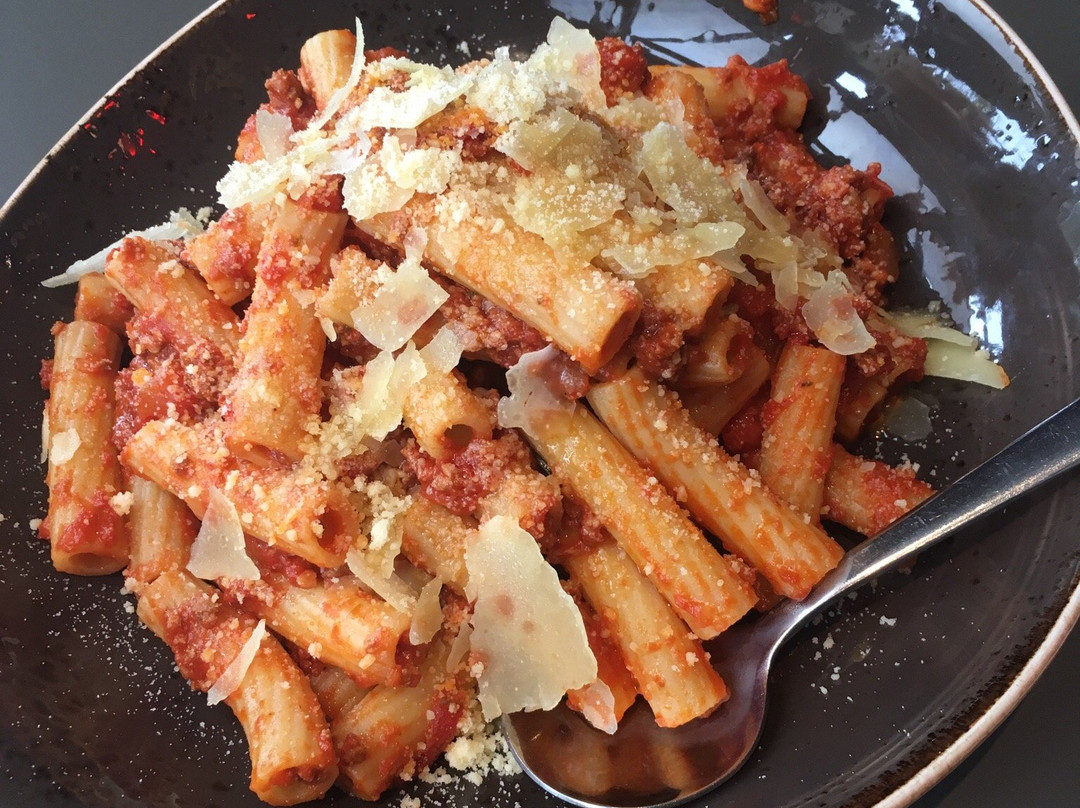 Dal Mondo Restaurant & Function Centre