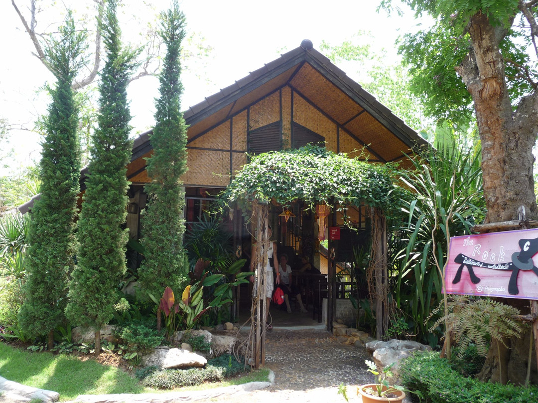 岩石花园度假村主图