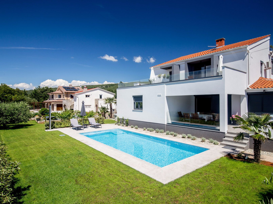 Bonihome Apartments