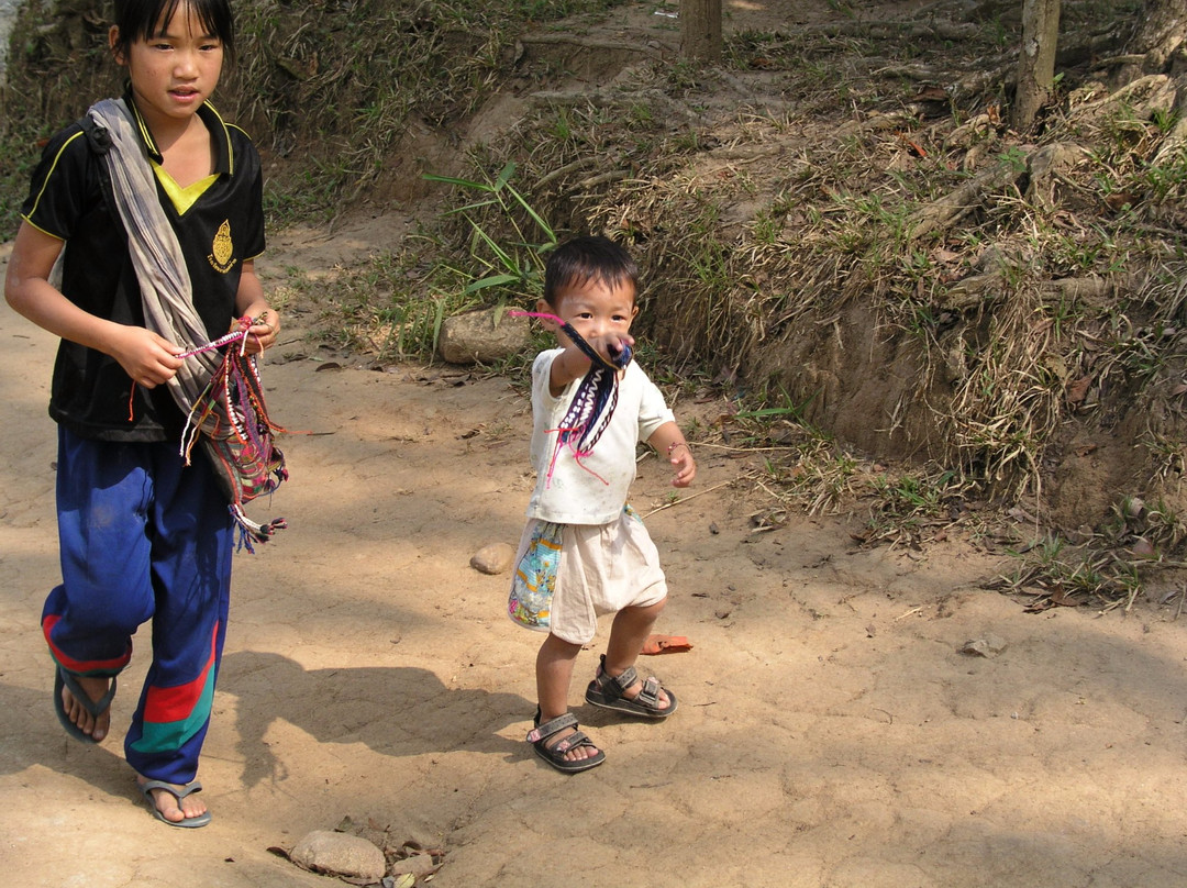 夜发銮旅游景点-Hill Tribe Villages