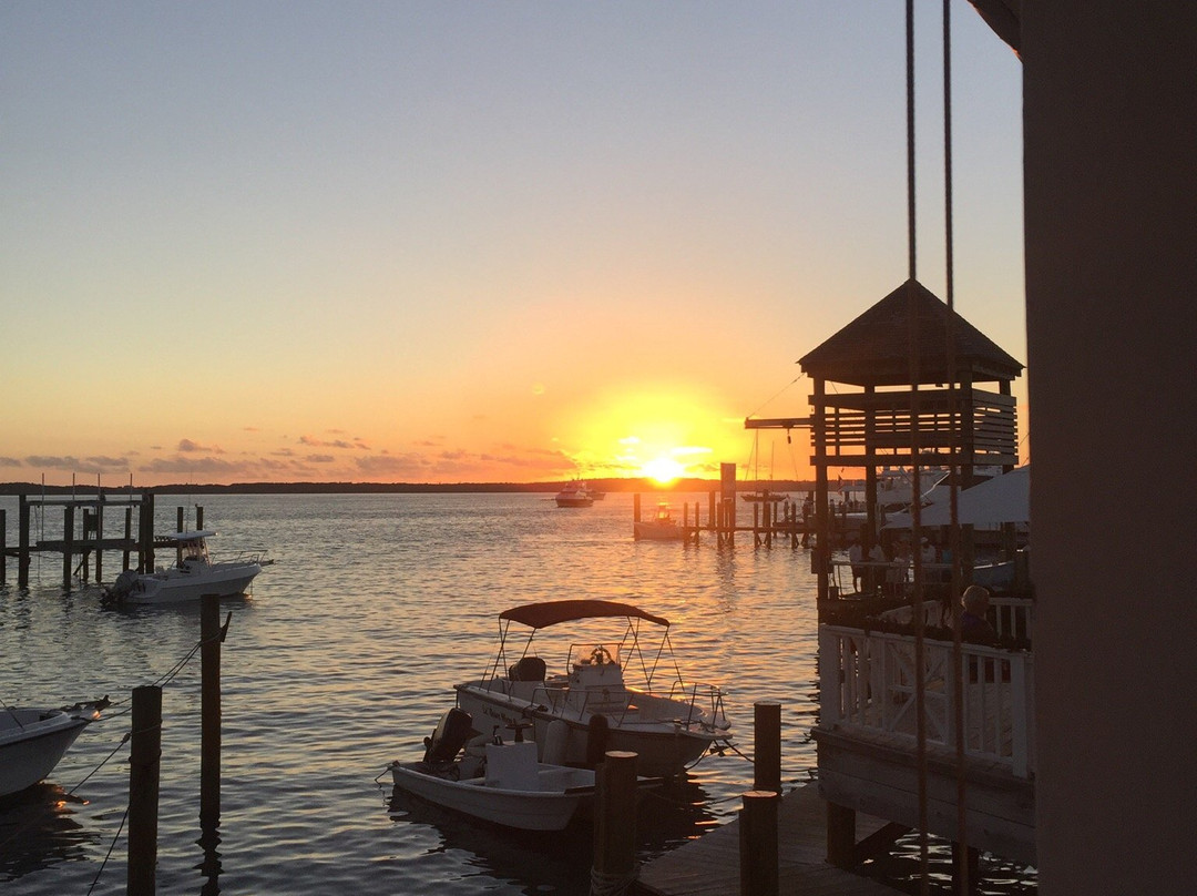 Rooster Tail Bar & Grill