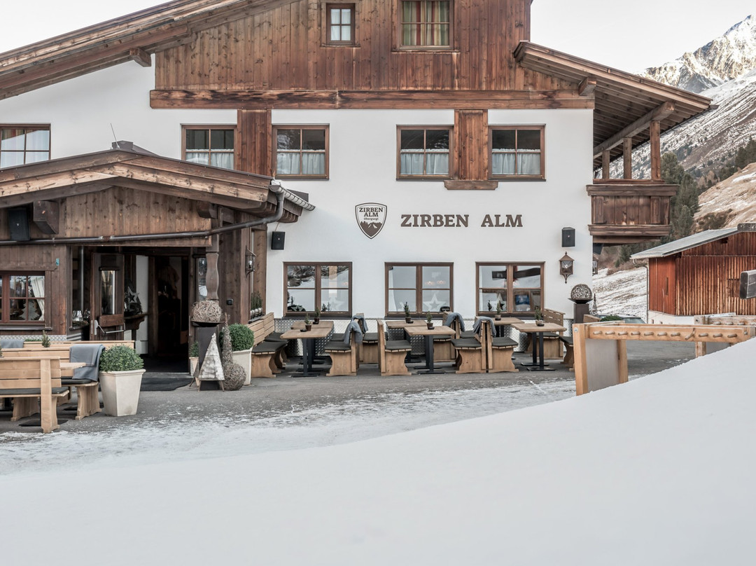 上古何格餐馆和美食-Zirben Alm