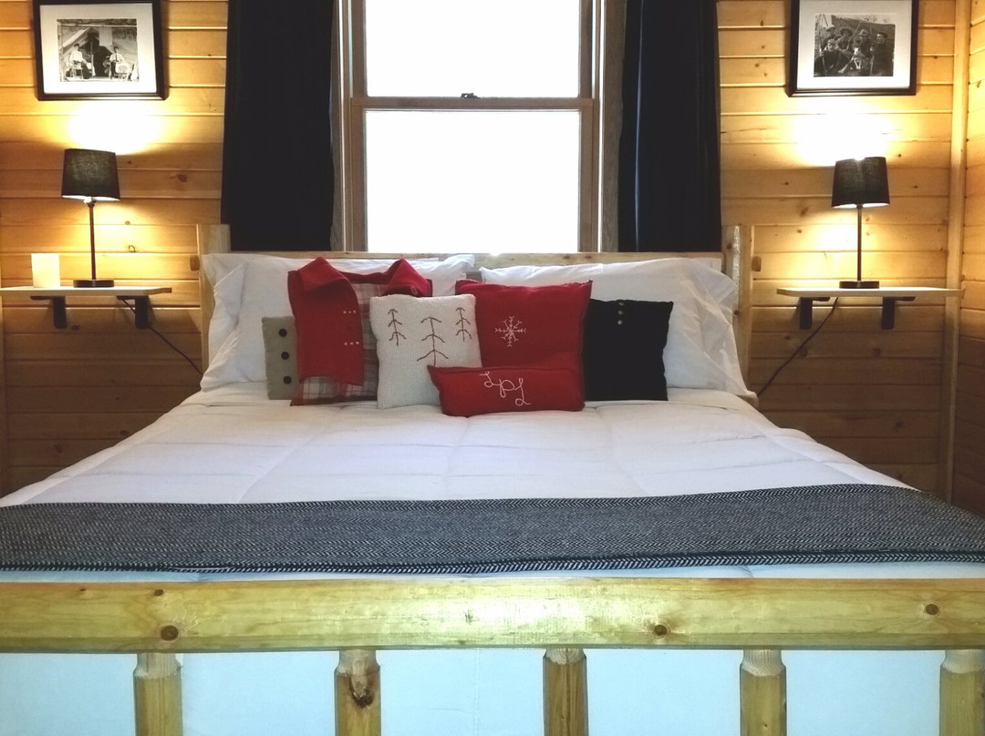 Little Pond Lodge
