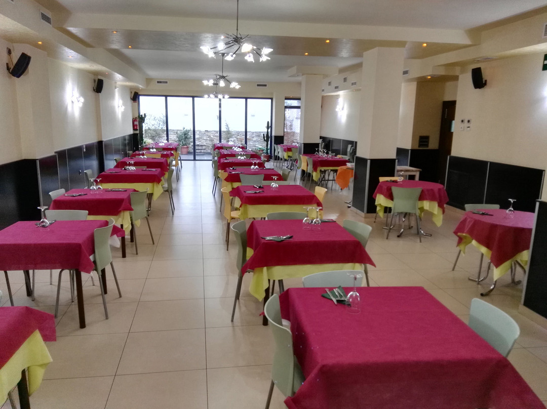 Hostal Restaurante El Puchero主图