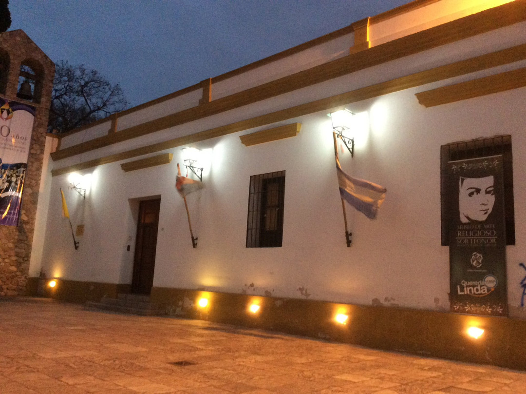 Iglesia y Convento de Santo Domingo-拉里奥哈必去景点