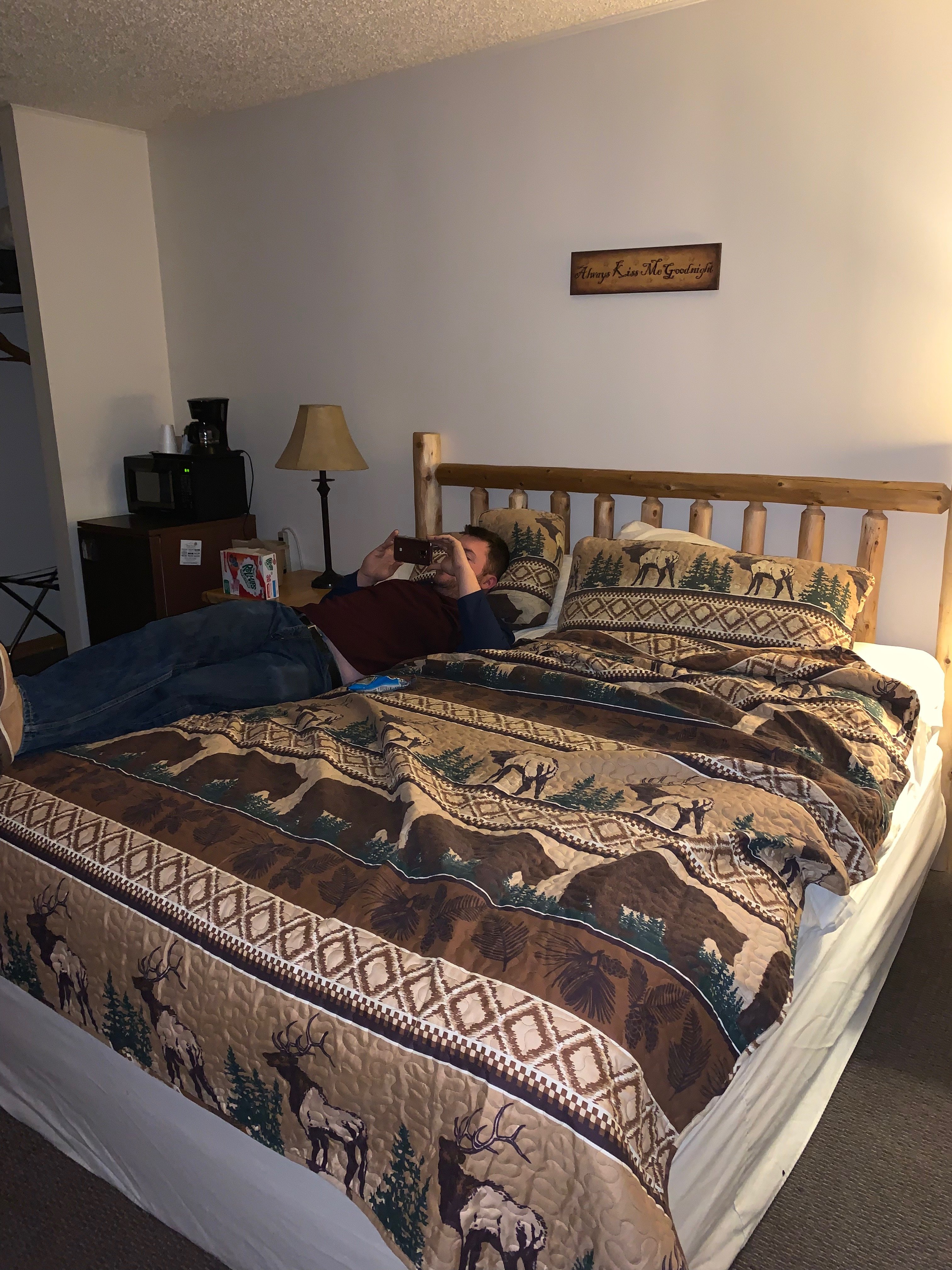 Nicky's Resort-portrait