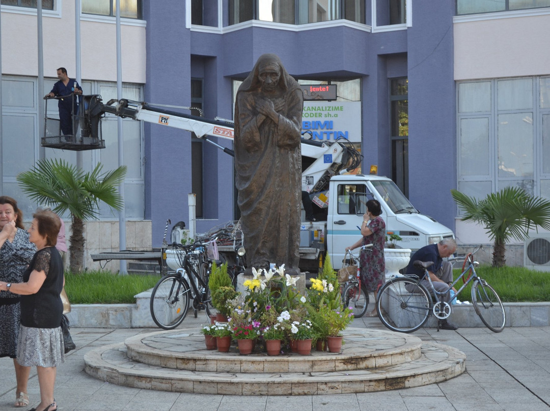Monument to Mother Teresa景点图片