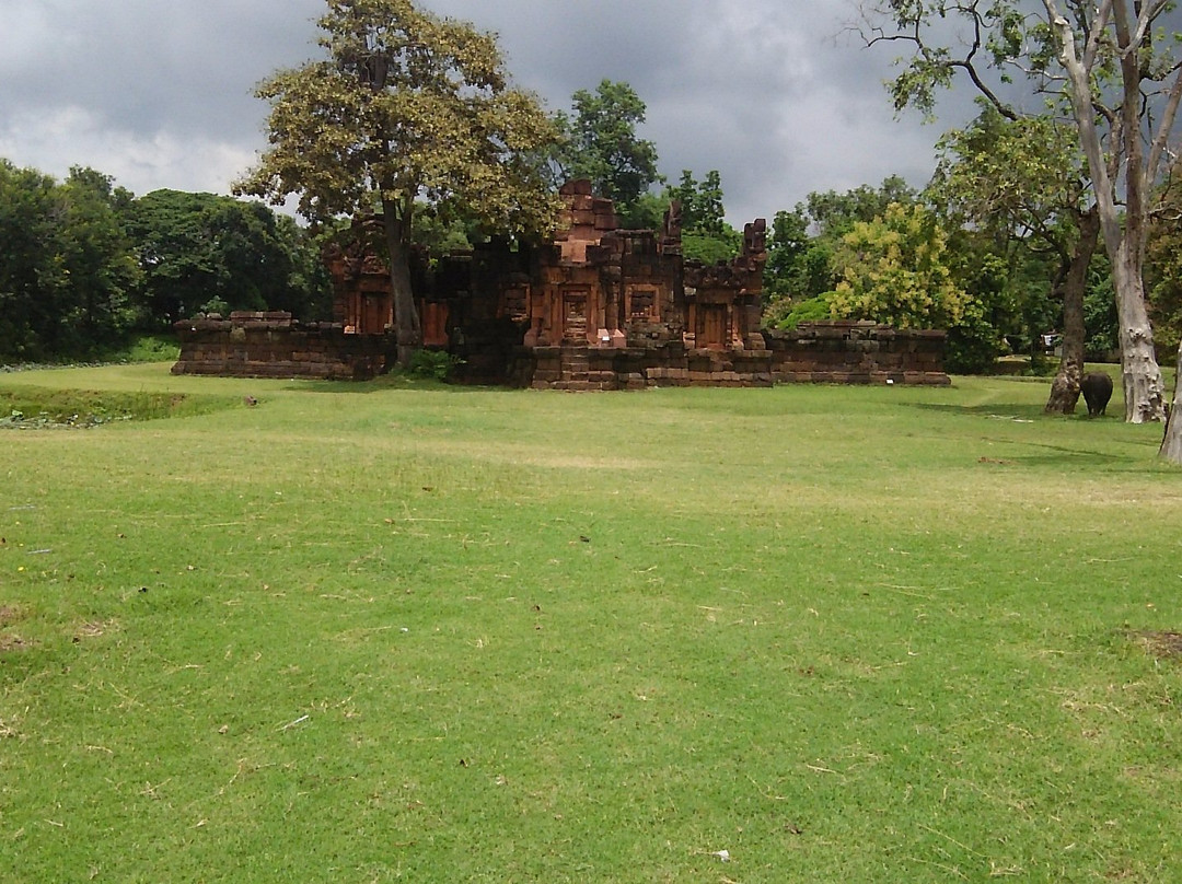 Prasat Puay Noi景点图片