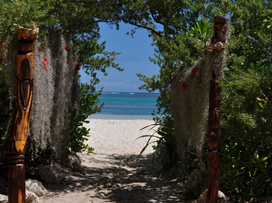 Ile Moro-Ile Des Pins必去景点